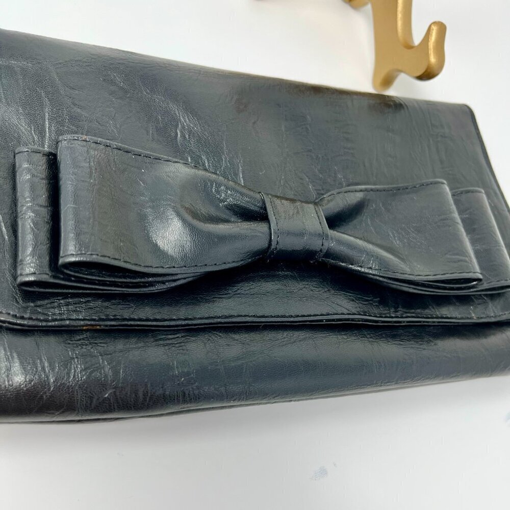 Barr & Barr Wristlet Handmade for Bloomingdales Black Leather w Bow detail - Picture 3 of 8